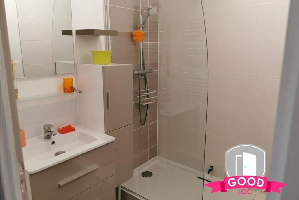Le Micy - Joli T2 + Parking Apartment Orleans Bagian luar foto